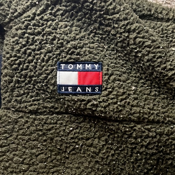 Tommy Jeans army green fluffy quarter zip - Picture 2 of 4